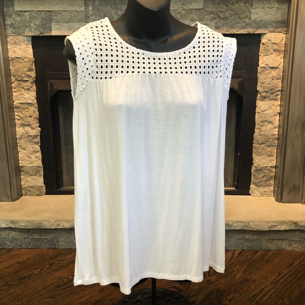 Joseph A. White shirt size small